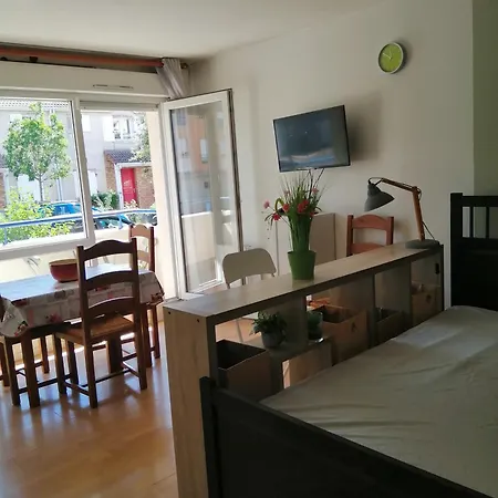 Apartament Kievaille *